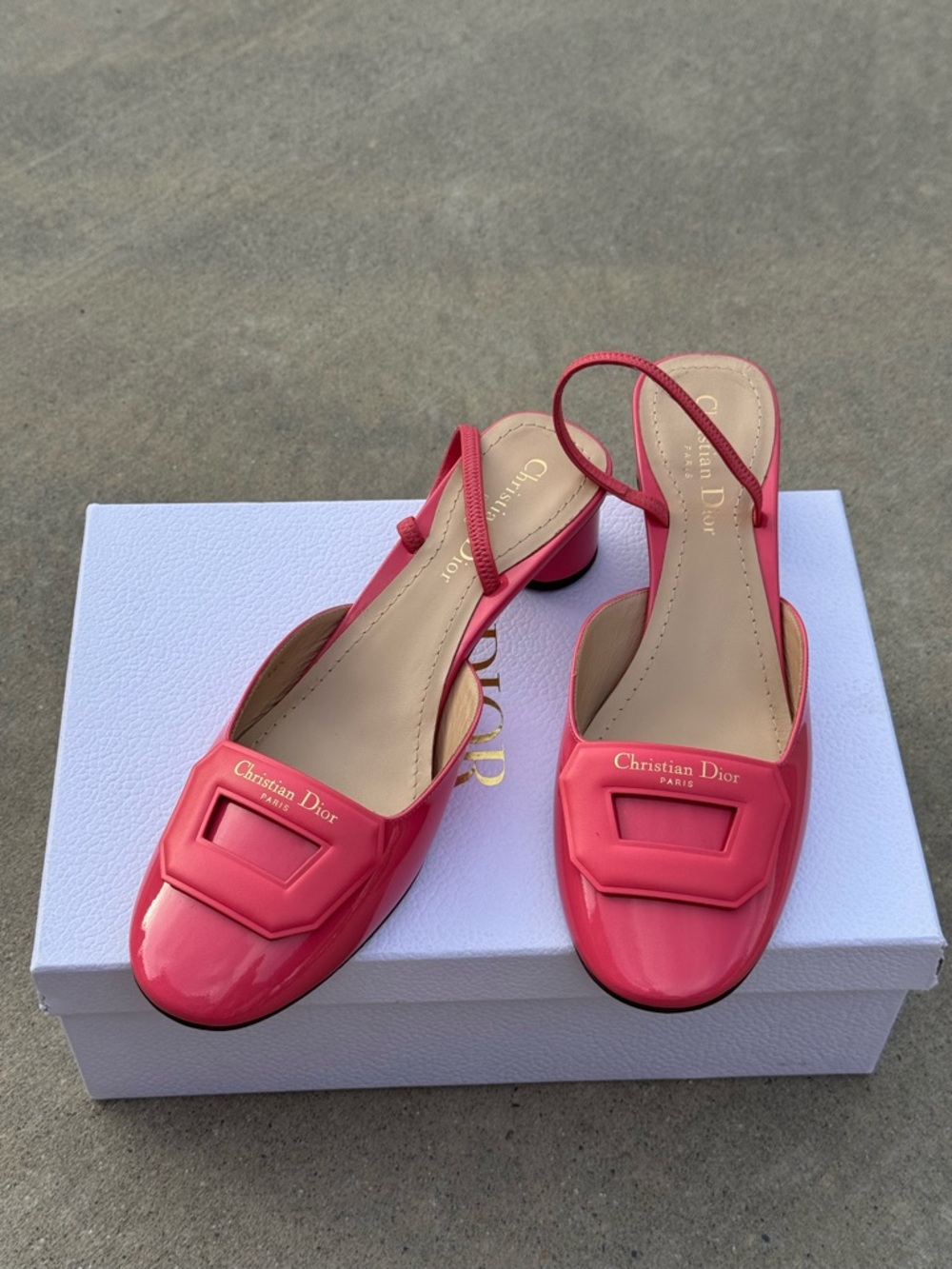 Christian Dior Dior Day Slingback Pumps Indy Pink Patent 39.5 NIB Barbiecore